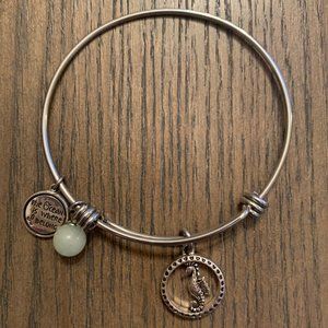 SEAHORSE BRACELET WITH BLUE STONE